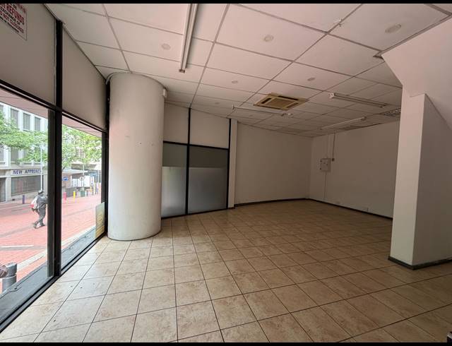 154M² BUILDING TO LET IN CAPE TOWN CITY CENTRE